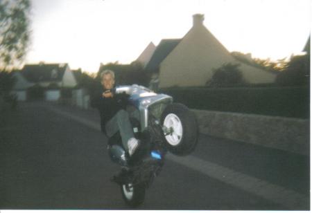 Lui en scoot !!!